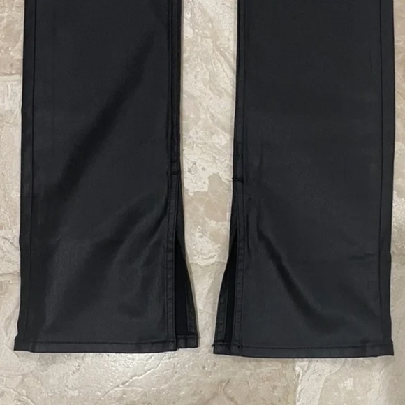 NWT Abercrombie Ultra High Rise 90s Slim Straight Jean Coated Black (Size 25) - Picture 6 of 8